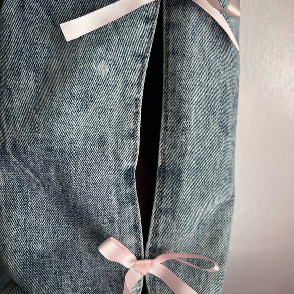 EUC Rise Supply Co. Junior’s Jeans, Size 1 - Picture 3 of 7